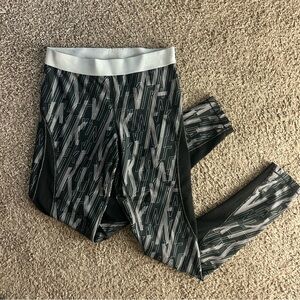 Nike Pro Leggings Medium